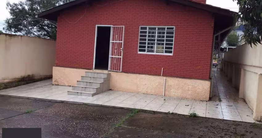 Casa com 3 quartos à venda na Avenida Andaraí, 135, Passo da Areia, Porto Alegre