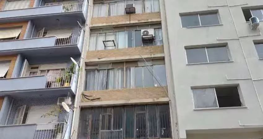 Kitnet / Stúdio à venda na Rua General Câmara, 383, Centro Histórico, Porto Alegre