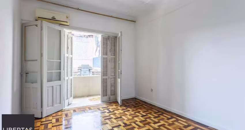 Vende-se apartamento com 2 quartos, 79 m² e sacada - centro histórico