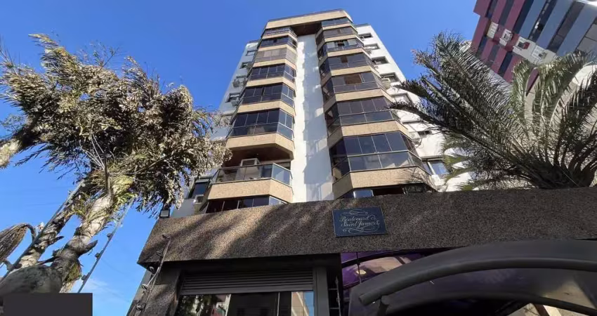 Apartamento de 3 quartos, suíte e 2 vagas de garagem no bairro menino deus poa