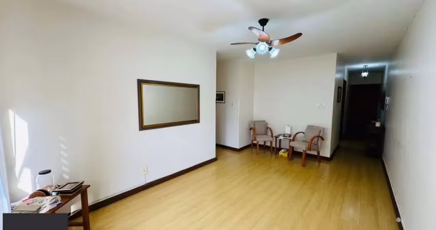 Exelente apartamento 02 dormitorios  com 91 m e vaga de garagem