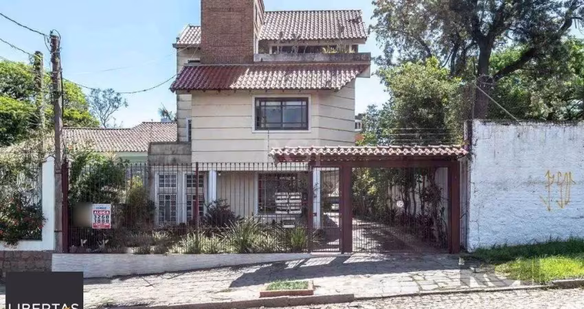 Casa em condomínio com 3 dormitórios, 3 banheiros no bairro cristal