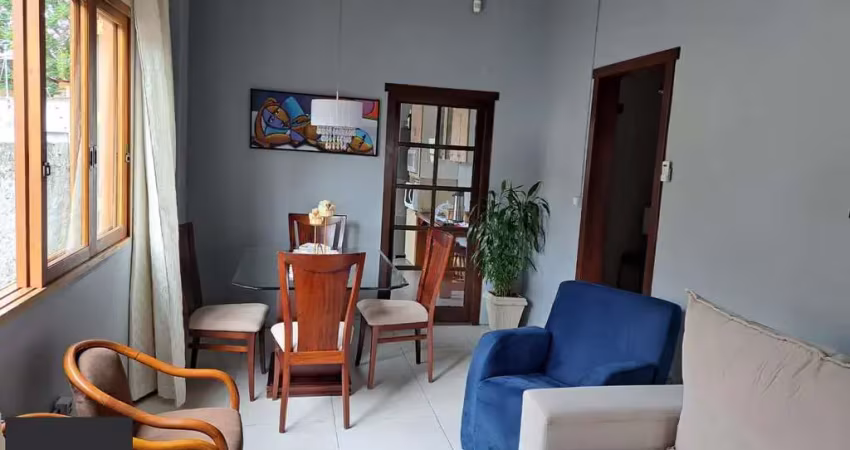 Casa com 02 quartos (01 suíte), 03 vagas no bairro sarandi em porto alegre