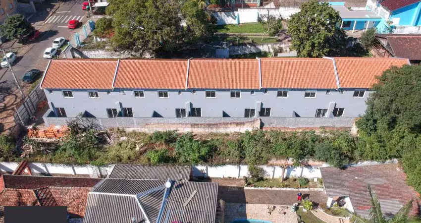 Casa em condomínio fechado com 2 quartos à venda na Rua Sebastião Wolf, 197, Nonoai, Porto Alegre