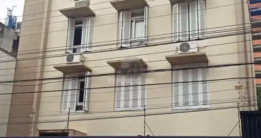 Apartamento com uma vaga de garagem - na luiz afonso