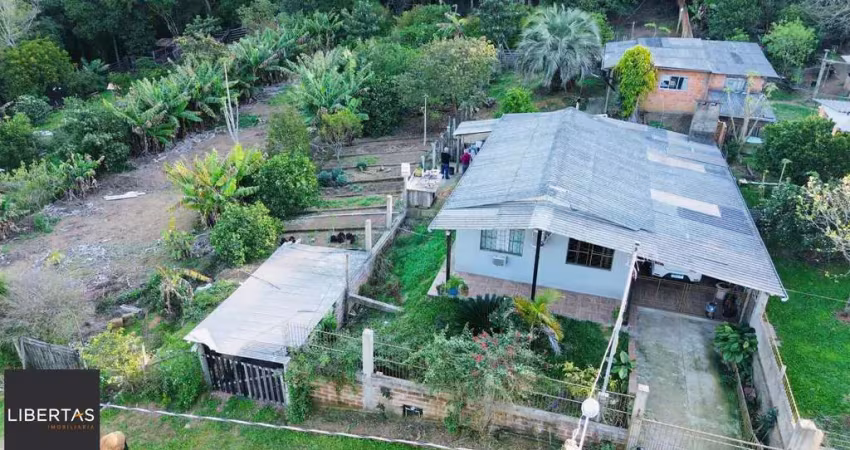 Chácara / sítio com 2 quartos à venda na Beco João Paulo Coelho, 823, Lageado, Porto Alegre