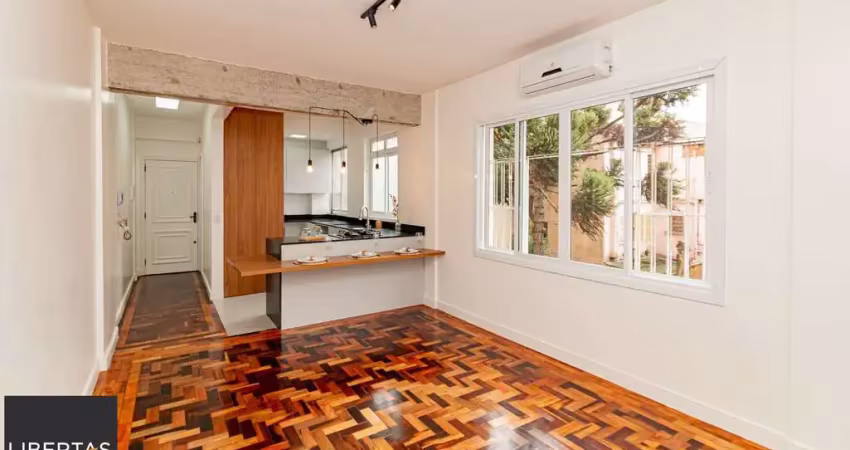 Apartamento com 2 quartos à venda na Rua Coronel Fernando Machado, 995, Centro Histórico, Porto Alegre