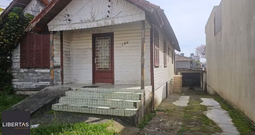 Terreno à venda na Rua Somália, 195, Vila Ipiranga, Porto Alegre