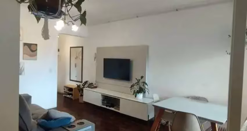 Apartamento 3 dormitórios à venda na cidade baixa – andar alto, iluminado e com vaga de garagem