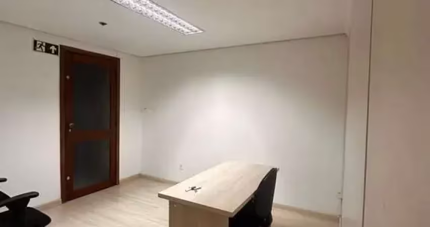 Belíssima sala comercial  no centro histórico de porto alegre.