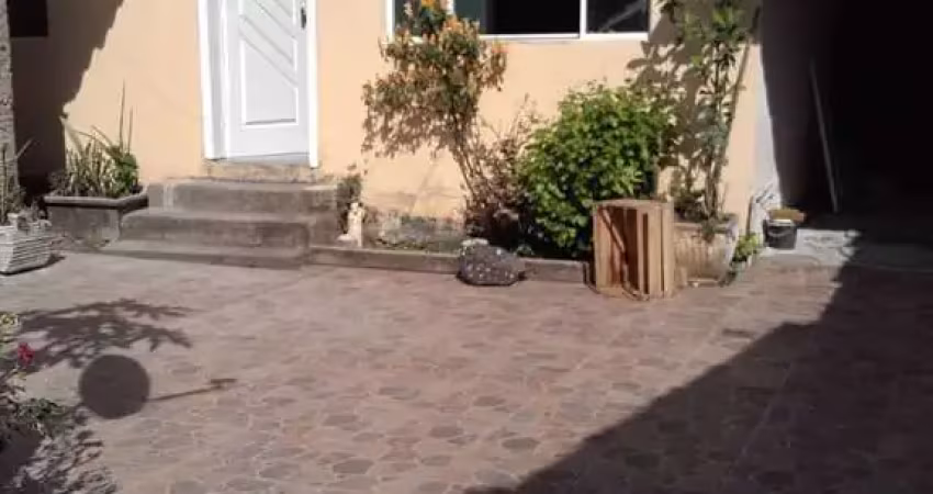 Terreno casa  com 2 dormitórios e 1 vaga de garagem alvorada
