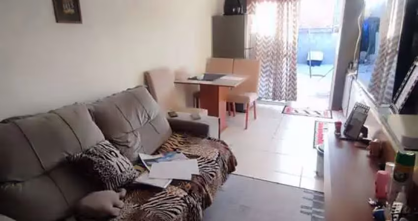 Casa com 2 quartos à venda na Rua Simeão Meira, 374, Restinga, Porto Alegre