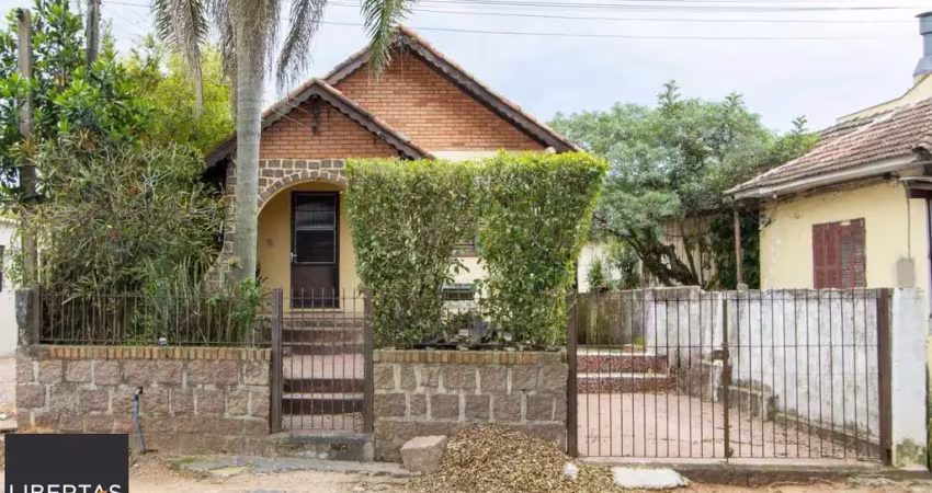 Casa com 2 quartos à venda na Rua Padre João Batista Reus, 780, Vila Conceição, Porto Alegre