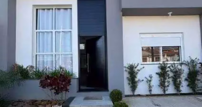 Casa com 2 quartos à venda na Rua Nestor José Nitschke, 220, Guarujá, Porto Alegre