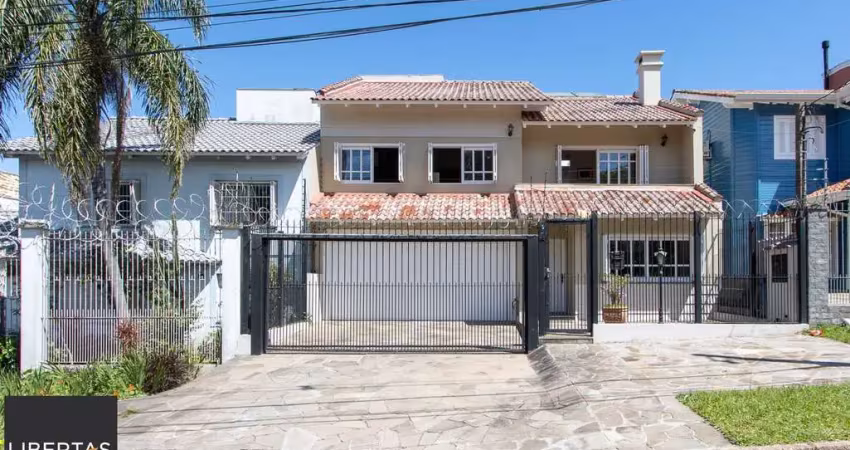 Casa com 4 quartos à venda na Avenida Cai, 865, Cristal, Porto Alegre