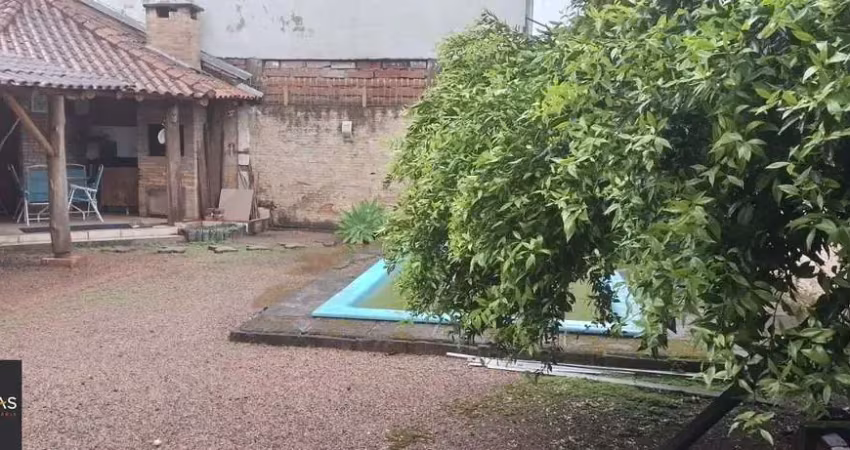 Casa 133m2  com piscina 3 dormitórios e 1 vaga cachoeirinha