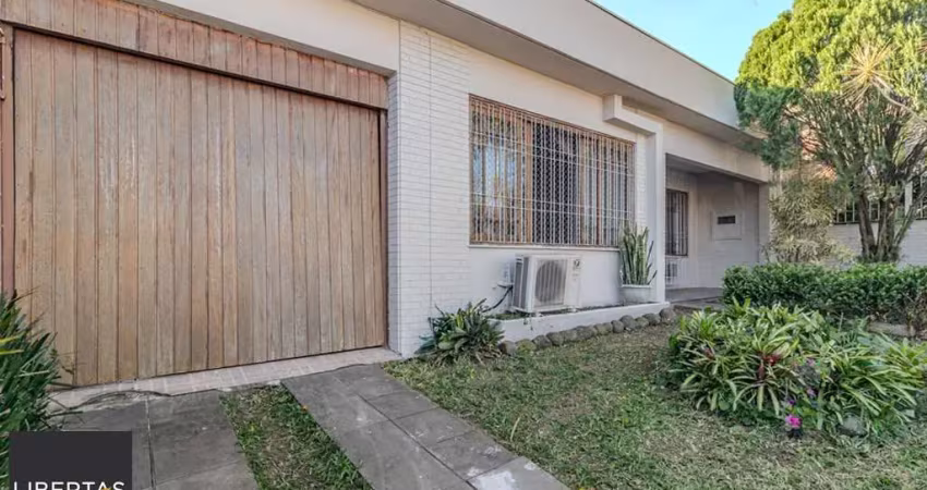 Casa com 3 quartos à venda na Rua Magalhães Calvet, 160, Sarandi, Porto Alegre