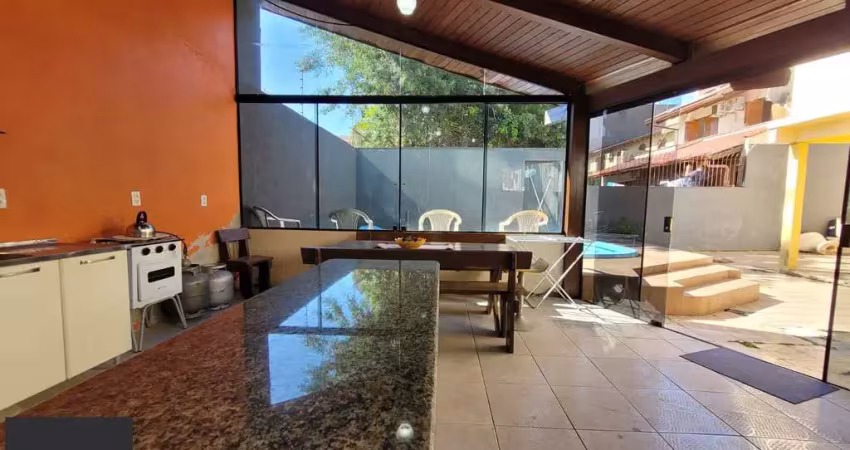 Casa com 4 quartos à venda na Rua Dona Adda Mascarenhas de Moraes, 471, Jardim Itu Sabará, Porto Alegre