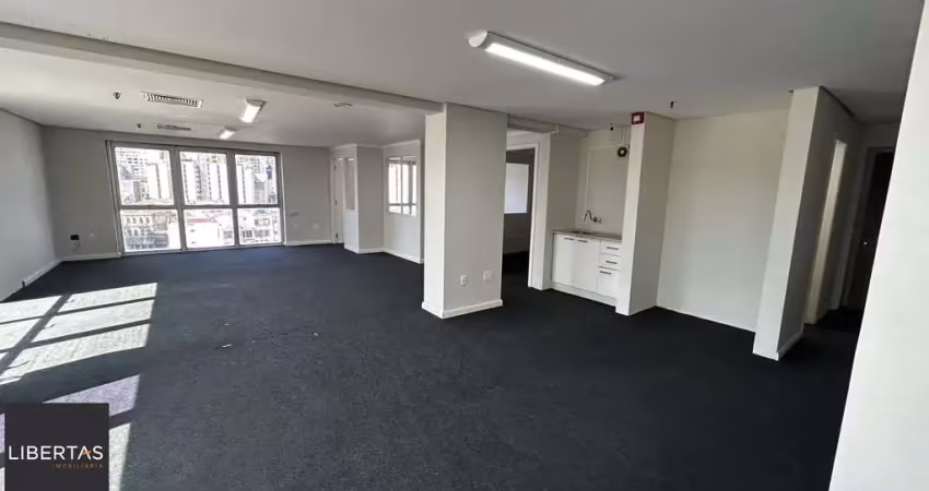 Sala comercial à venda na Rua Chaves Barcelos, 27, Centro Histórico, Porto Alegre