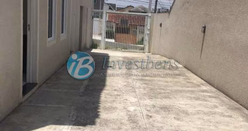 Casa em condomínio fechado com 3 quartos à venda no Uberaba, Curitiba 