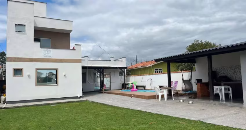 Casa com 3 quartos à venda na Rua Aderbal Ramos da Silva, 95, Pinheira, Palhoça