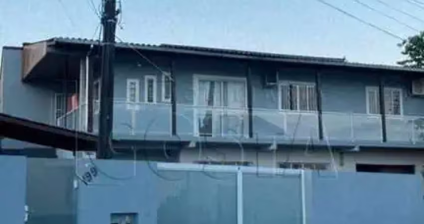 Casa com 2 quartos à venda na Santino Marcelino da Silva, 199, Aririu, Palhoça