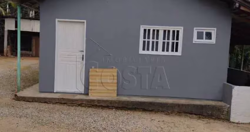 Casa com 2 quartos à venda na Rua Ribeirão Pequeno, 10, Zona Rural, São João Batista
