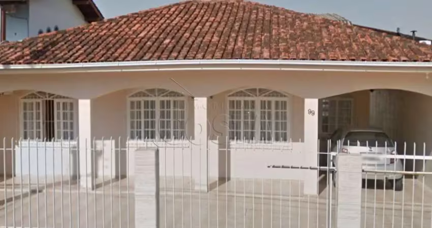 Casa com 4 quartos à venda na Benjamim Gerlach Filho, 99, Forquilhinhas, São José