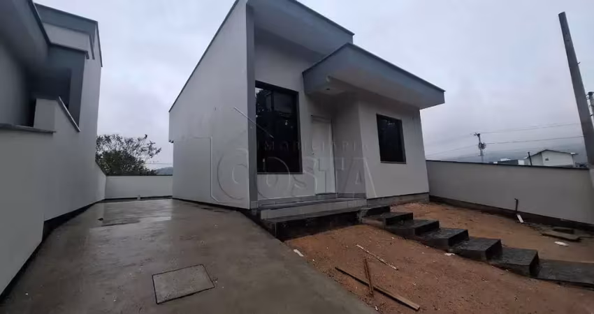 Casa com 2 quartos à venda na Avenida Lisboa, 32523, Lisboa, São José