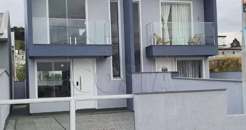 Casa com 2 quartos à venda na Rua Guilhermina Paulina Pinheiro Amorim, 18, Loteamento Jardins, Palhoça