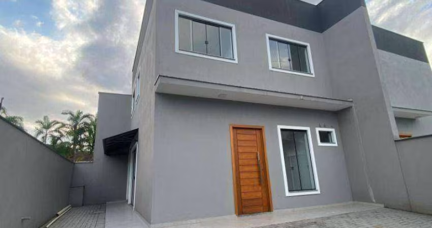Casa com 2 dormitórios para alugar, 94 m² por R$ 3.800 + taxas/mês - Costa e Silva - Joinville/SC