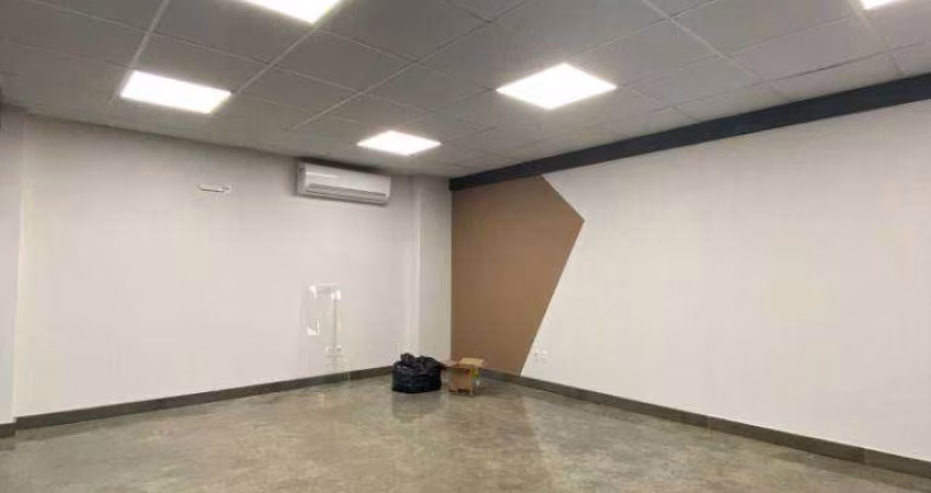 Sala para alugar, 37 m² por R$ 3.00 + taxas/mês - Bom Retiro - Joinville/SC