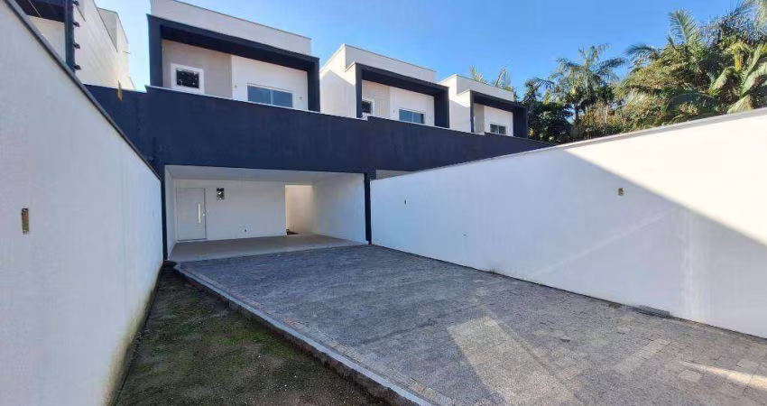 Sobrado Alto padrão com 3 dormitórios à venda, 143 m² por R$ 890.000 - Bom Retiro - Joinville/SC