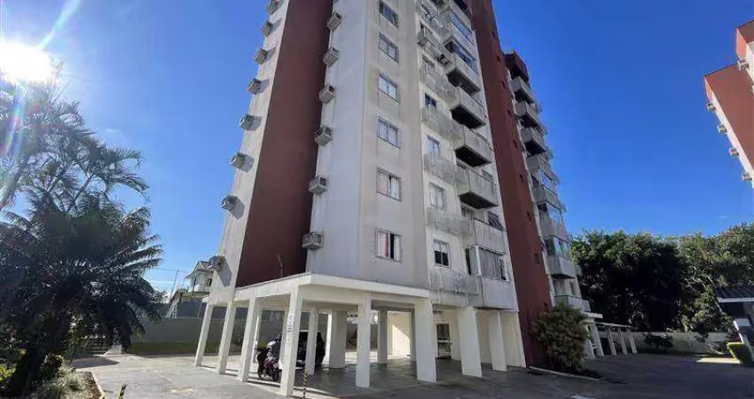 Apartamento com 3 dormitórios para alugar, 76 m² por R$ 2.500 + taxas/mês - Bom Retiro - Joinville/SC