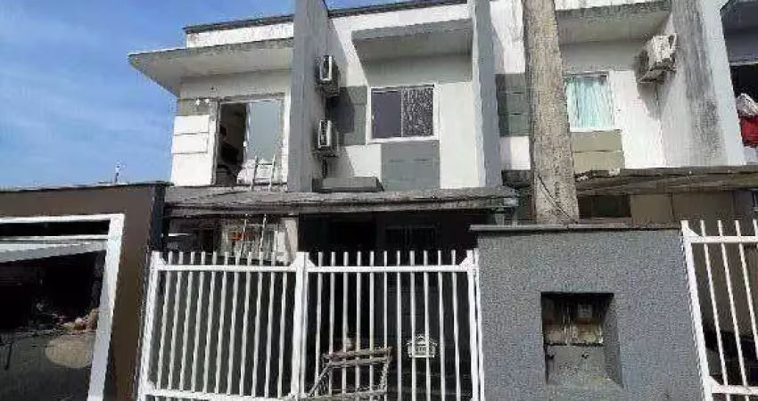 Casa com 2 dormitórios para alugar, 59 m² por r$ 1.900 + taxas/mês - nova brasília - joinville/sc