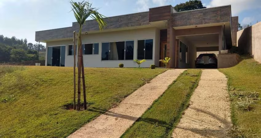 Chácara para Venda em Pedra Bela, Zona Rural, 3 dormitórios, 1 suíte, 2 vagas