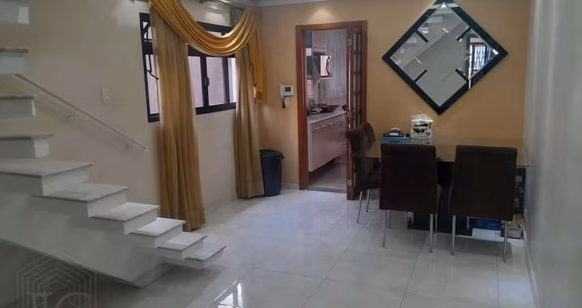 Casa / Sobrado para Venda em São Paulo, Jd. Aeroporto, 3 dormitórios, 1 suíte, 5 banheiros, 2 vagas
