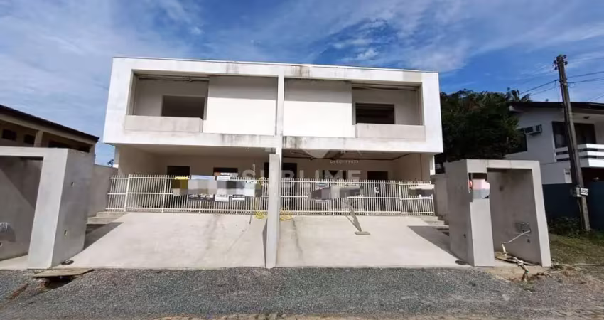 Casa com 3 quartos à venda no Glória, Joinville 