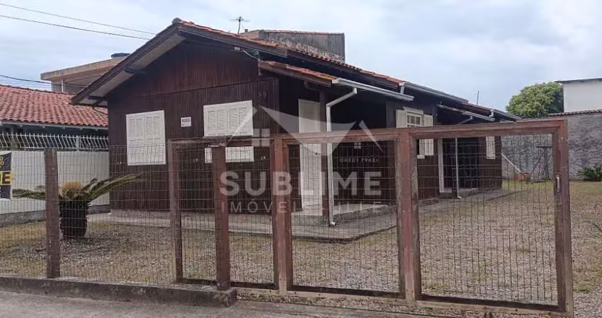 Casa com 4 quartos à venda em Portinho, Laguna 