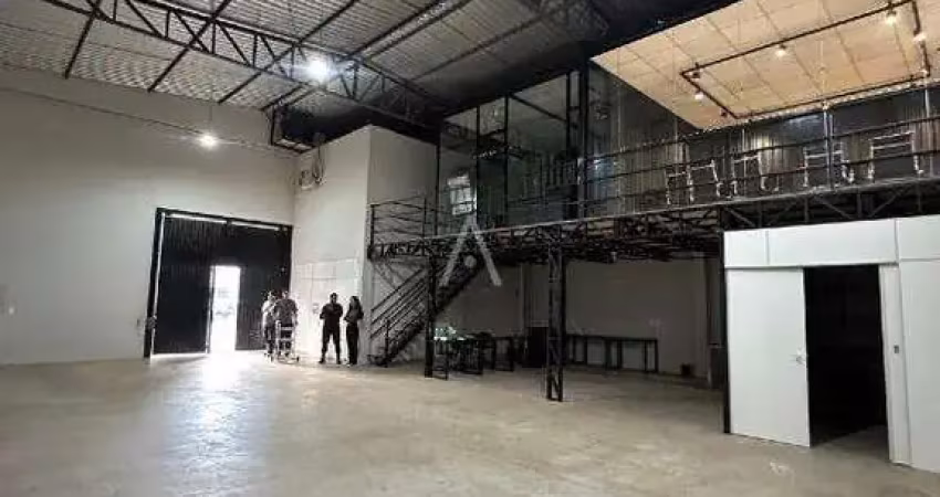 Barracão / Galpão / Depósito para alugar na Rua Cuiabá, Maria Luiza, Cascavel
