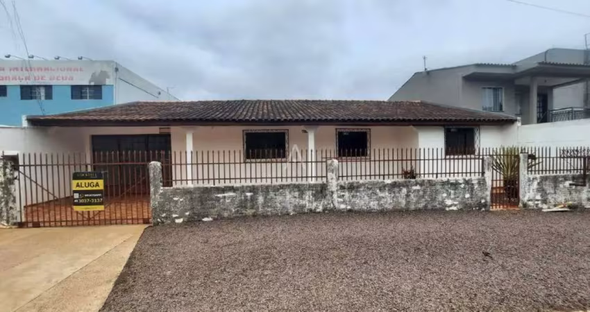 Casa com 4 quartos para alugar na Rua Turim, Cascavel Velho, Cascavel