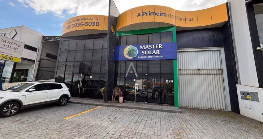 Sala comercial com barracão para locação no Centro em Cascavel