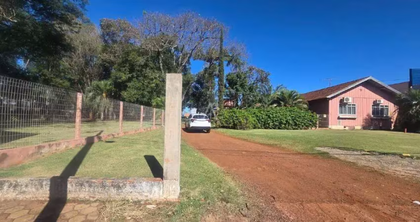 Terreno à venda no Bairro CENTRO em TOLEDO por R$ 14.000.000,00