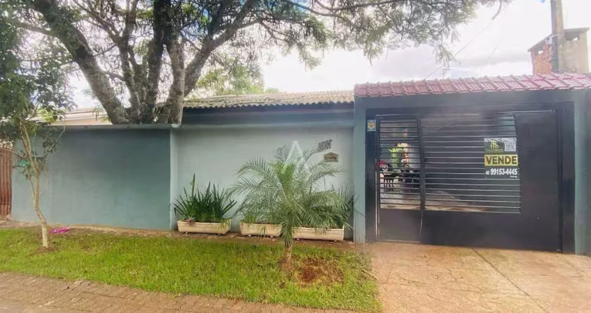Casa Residencial com1 suíte e 2 quartos à venda no Bairro Brazmadeira, em Cascavel - Pr., por R$ 490.000,00