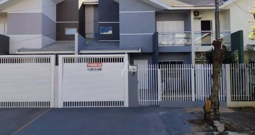 Sobrado 3 quartos à venda no bairro jardim anapolis em toledo por r$ 750.000,00