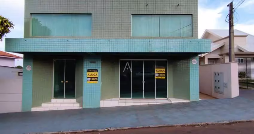 Sala comercial para aluguel no bairro centro em toledo por r$ 3.900,00