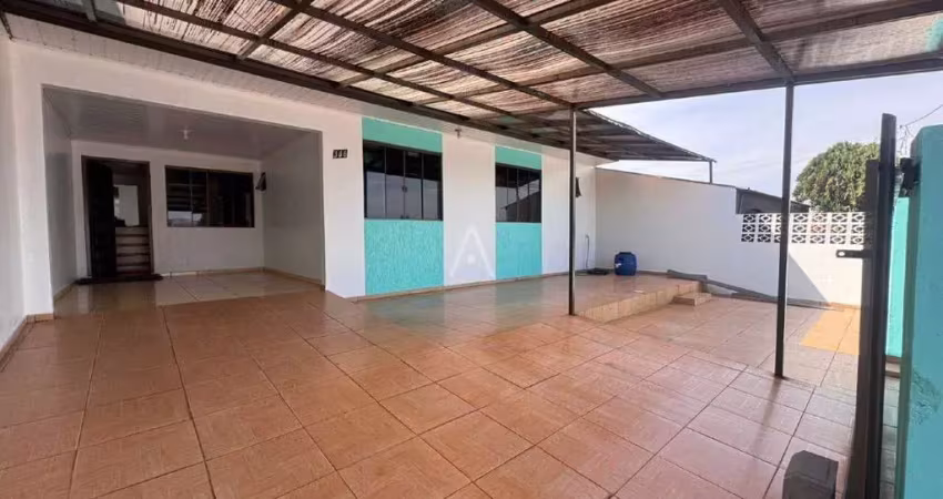 Casa com 3 quartos para alugar na Rua Laranja, Brasília, Cascavel