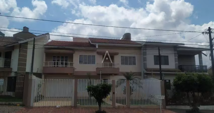 Sobrado com 5 quartos sendo 1 suite no centro, cascavel - pr, r$ 2.600.000,00