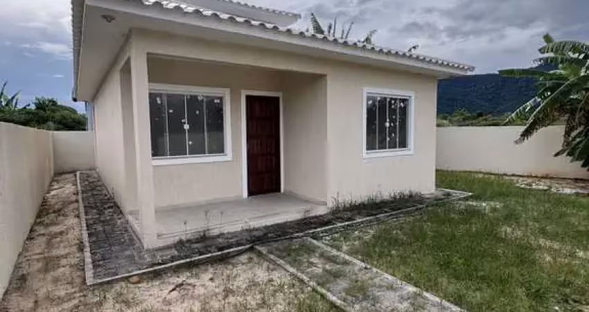 Casa com 2 quartos, 222m² por r$ 310.000 - jaconé/rj