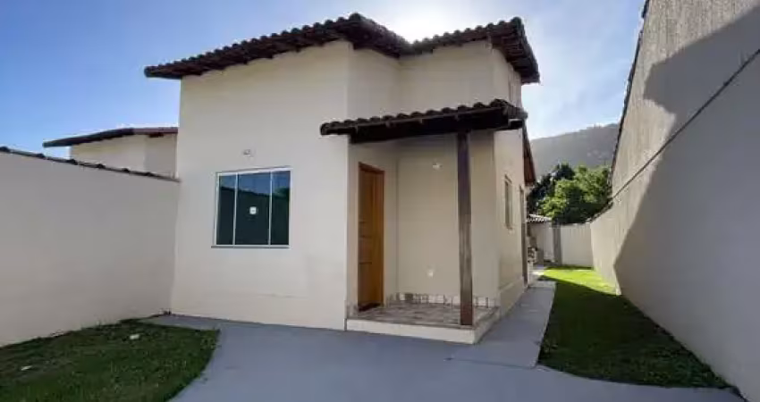 Casa com 2 dormitórios à venda, 240m² por r$ 450.000 - itaocaia valley (itaipuaç